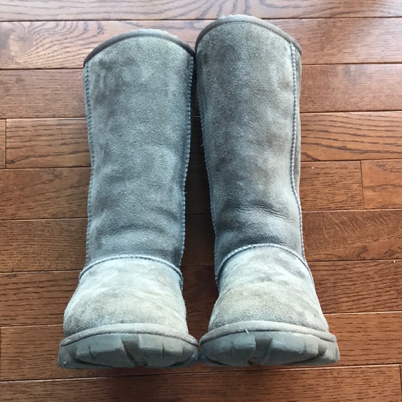 Classic Grey Long Uggs - Picture 2 of 8